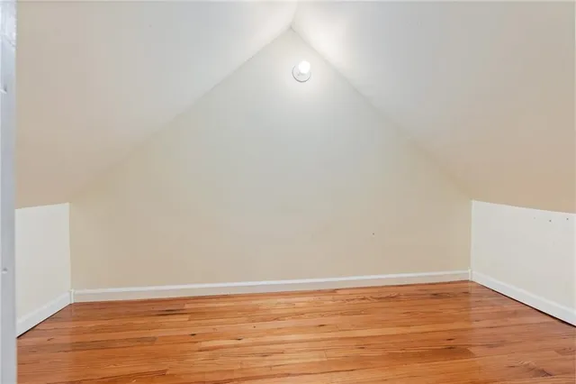 $379,900 | 110 West Elm Street, King City, MO 64463