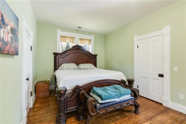 $379,900 | 110 West Elm Street, King City, MO 64463