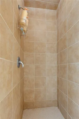 $379,900 | 110 West Elm Street, King City, MO 64463