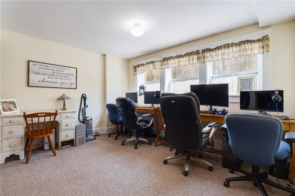 $379,900 | 110 West Elm Street, King City, MO 64463