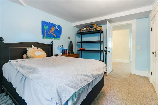 $379,900 | 110 West Elm Street, King City, MO 64463