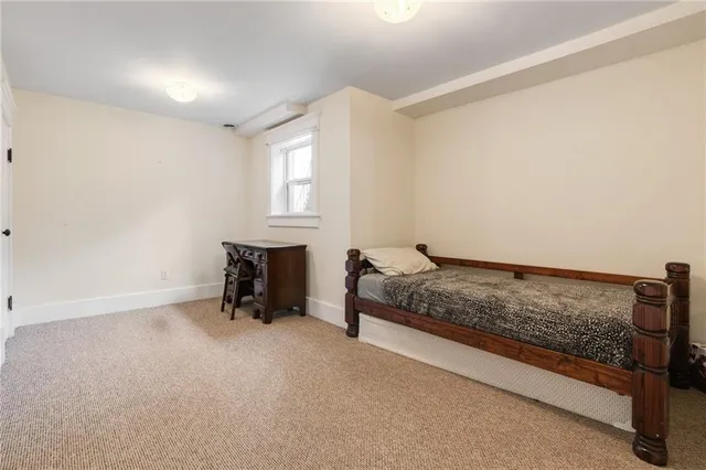 $379,900 | 110 West Elm Street, King City, MO 64463