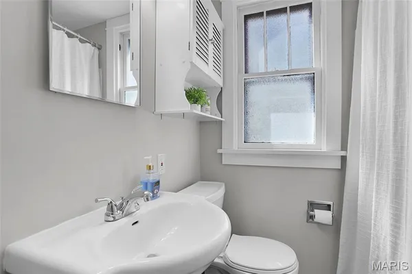 $289,900 | 6023 Elizabeth Avenue, St. Louis, MO 63139