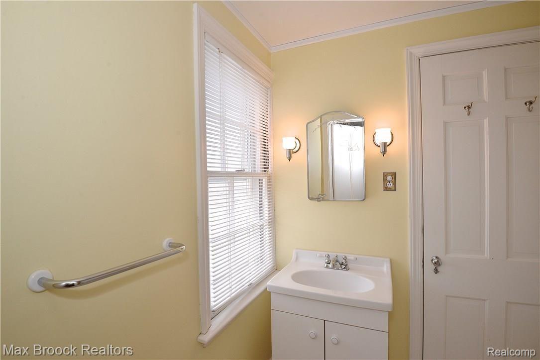 125 Aspen Road Birmingham, MI 48009 - Photo 28 of 41 _DSC1137.JPG