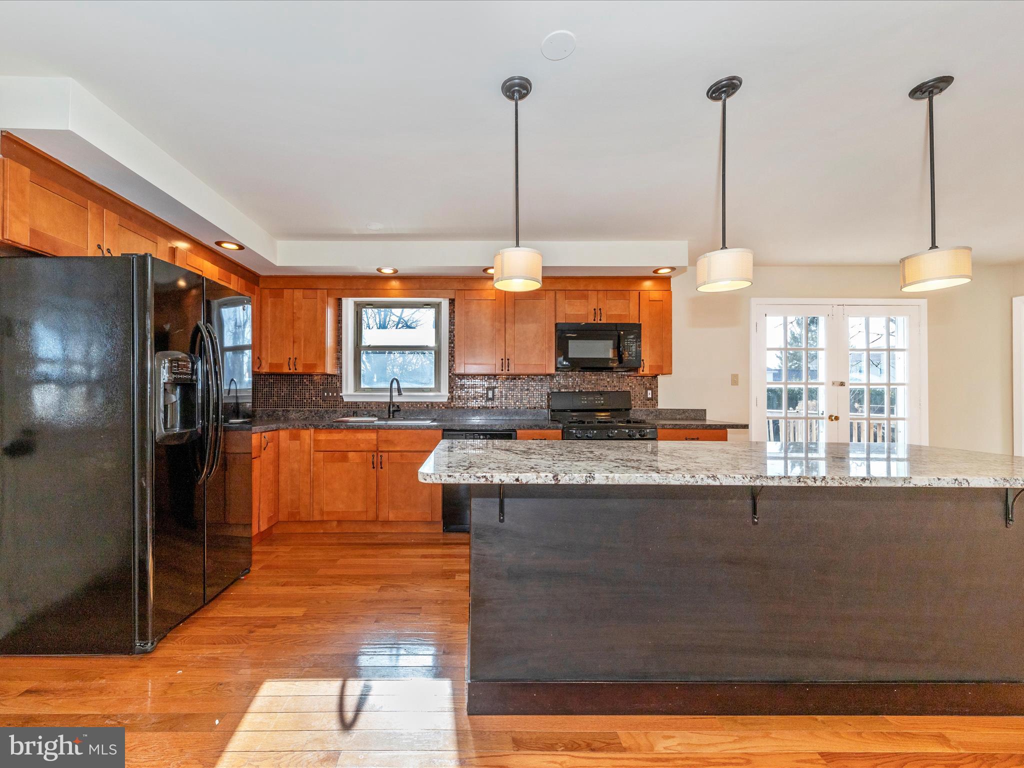 19333 Olney Mill Road Olney, MD 20832 - Photo 11 of 46 Kitchen