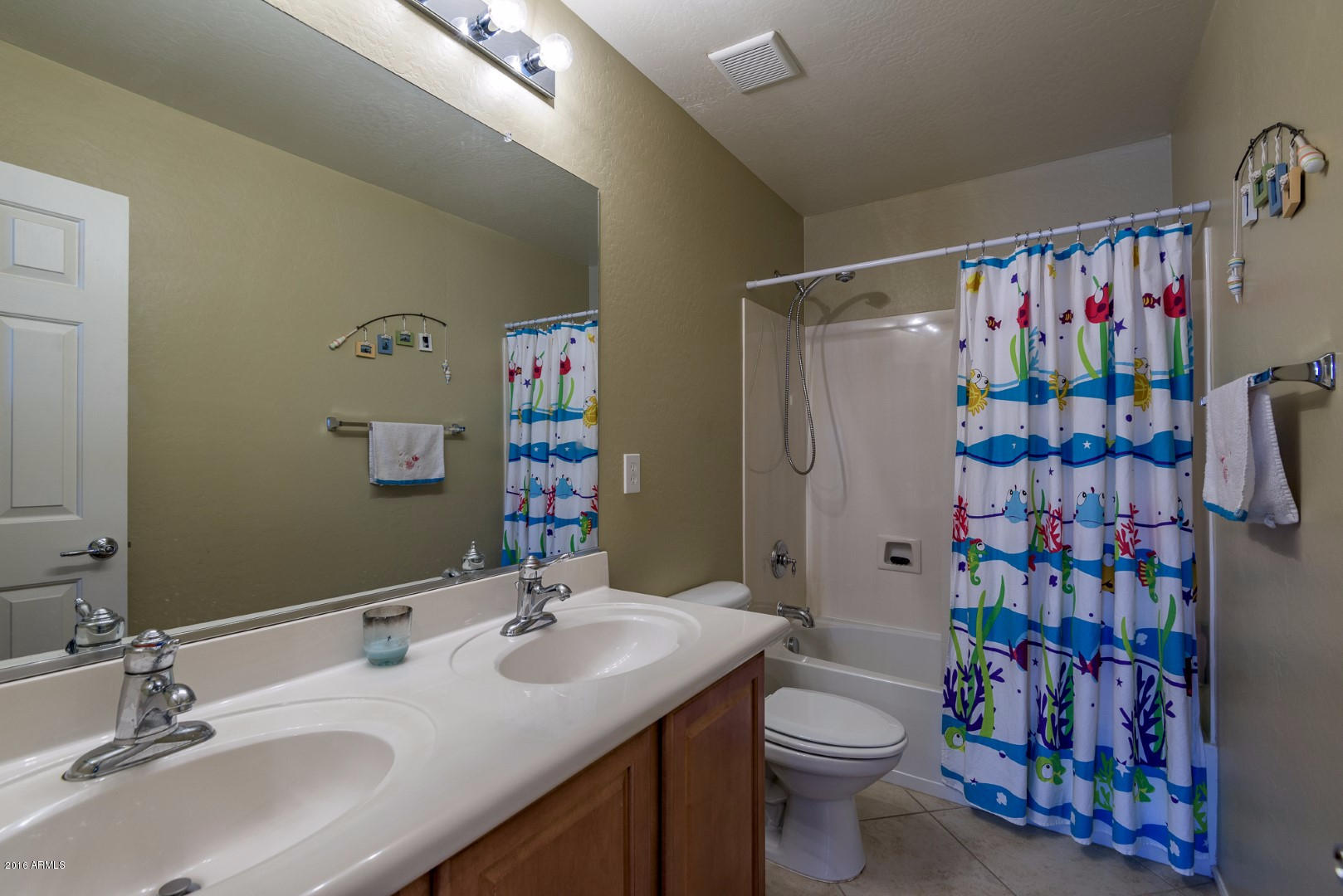 3762 Rising Sun Road Anthem, AZ 85086 - Photo 17 of 38 Guest Bath