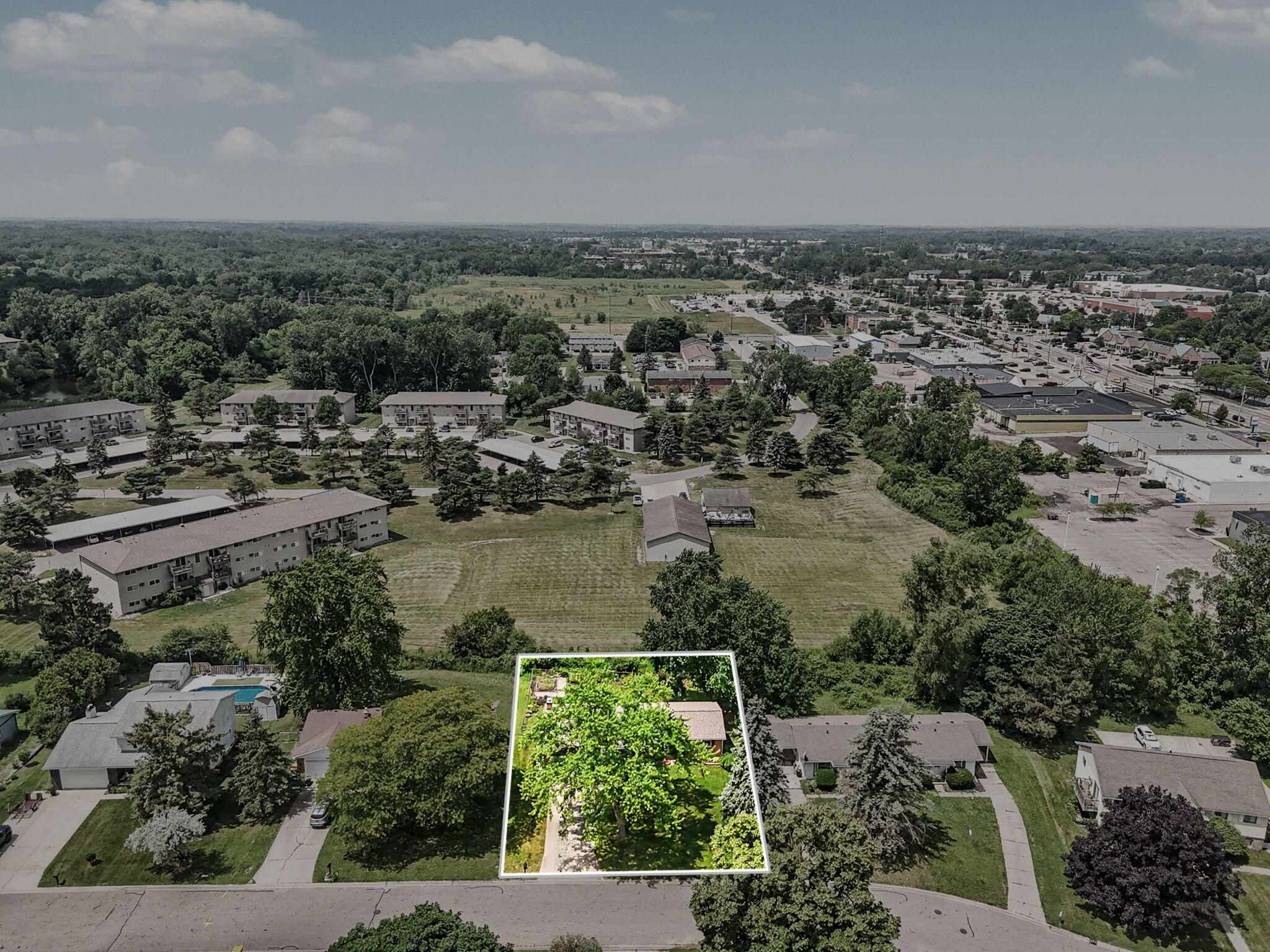 513 Stone Ridge Drive Lansing, MI 48917 - Photo 39 of 45 Lot lines