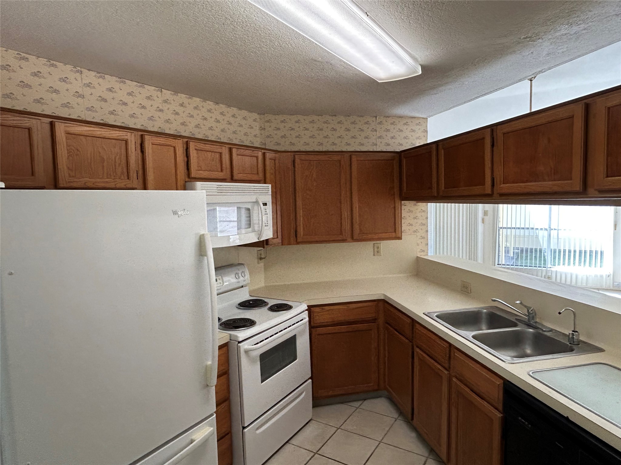 5338 Rivergate Drive Spring, TX 77373 - Photo 5 of 14 Kitchen- larger than it looks.