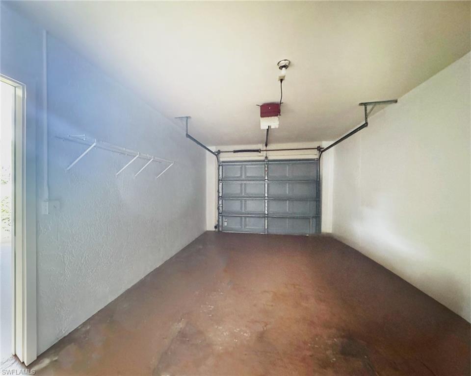 699 110th Avenue North, Unit B Naples, FL 34108 - Photo 19 of 23 a view of room and utility room
