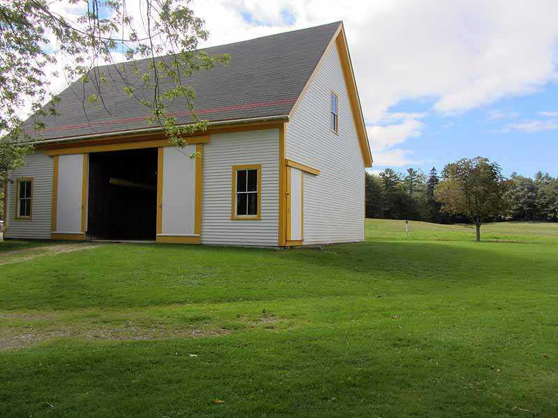 36 River Road Edgecomb, ME 04556 - Photo 30 of 33 Stable/Barn.