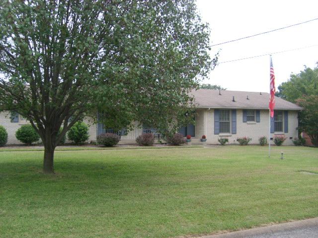 1241 Shawnee Road Madison, TN 37115 - Photo 2 of 15 Gallery Image 2