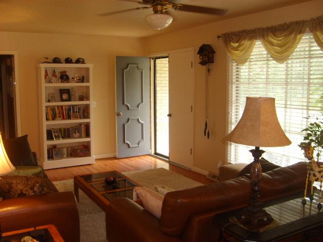 1241 Shawnee Road Madison, TN 37115 - Photo 6 of 15 Lots and Lots of Natural Light!!