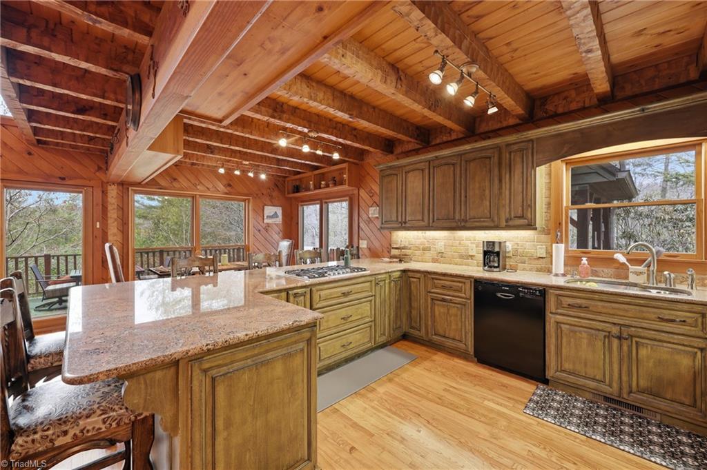 1721 Meadow Road Ferguson, NC 28624 - Photo 15 of 50