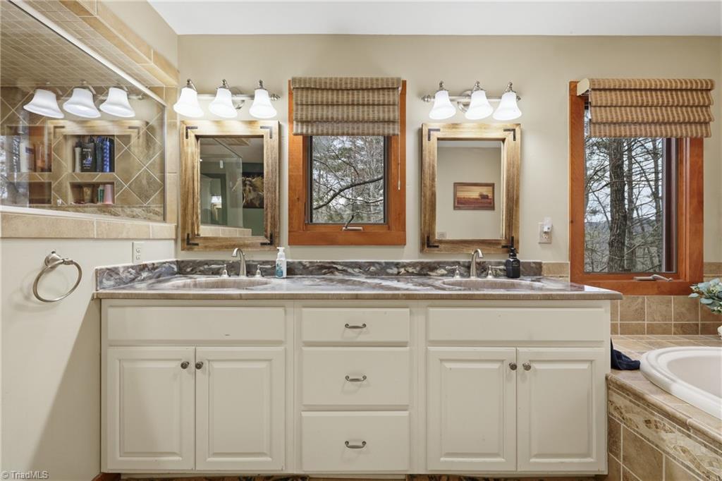 1721 Meadow Road Ferguson, NC 28624 - Photo 24 of 50