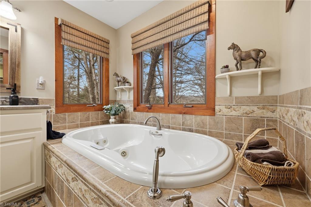 1721 Meadow Road Ferguson, NC 28624 - Photo 25 of 50