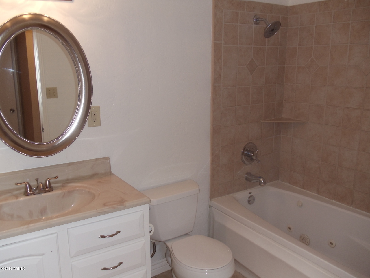 1654 West Thunderbird Road Phoenix, AZ 85023 - Photo 5 of 10 Bathroom