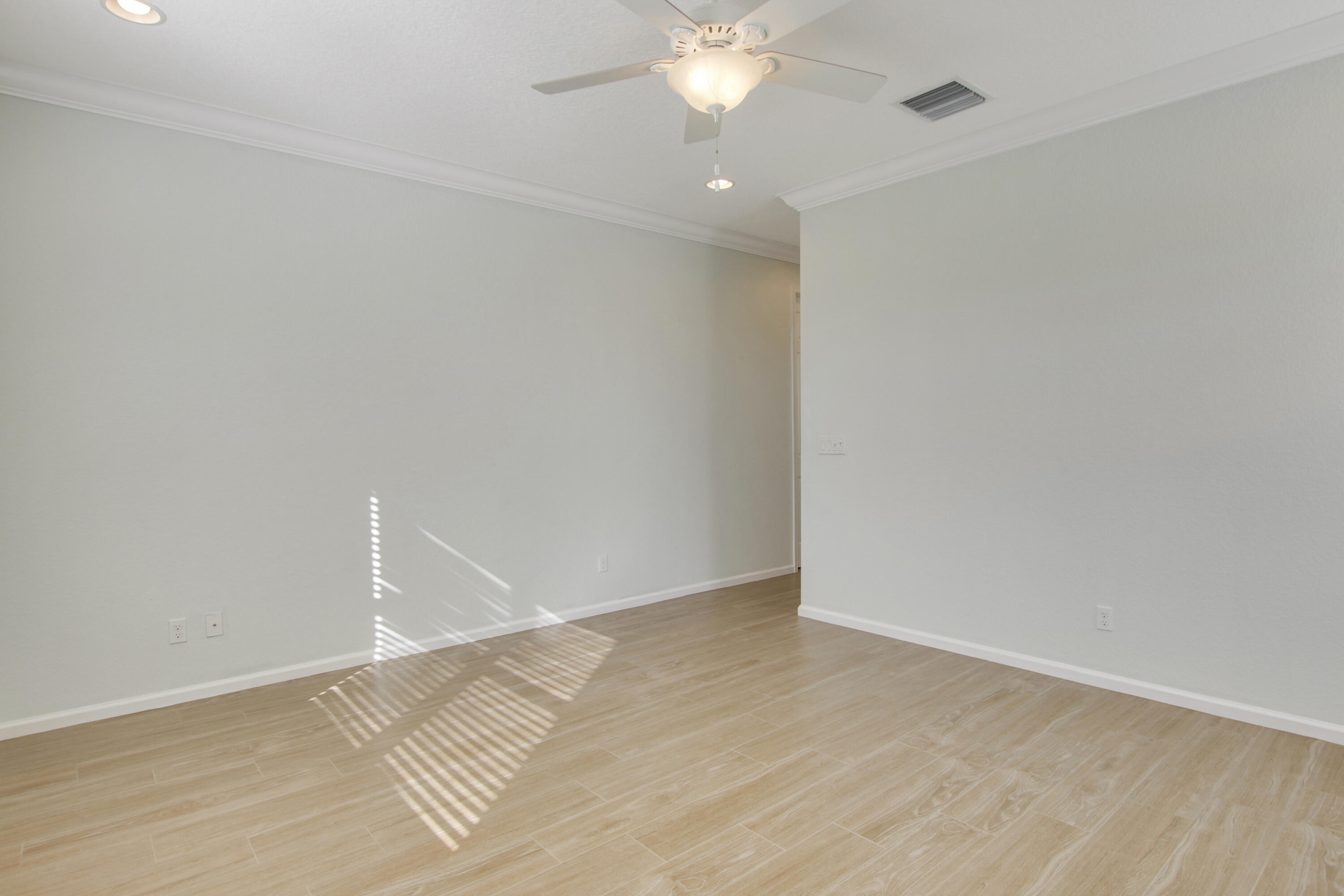 6022 Southeast Split Oak Trail Hobe Sound, FL 33455 - Photo 22 of 50 House-10