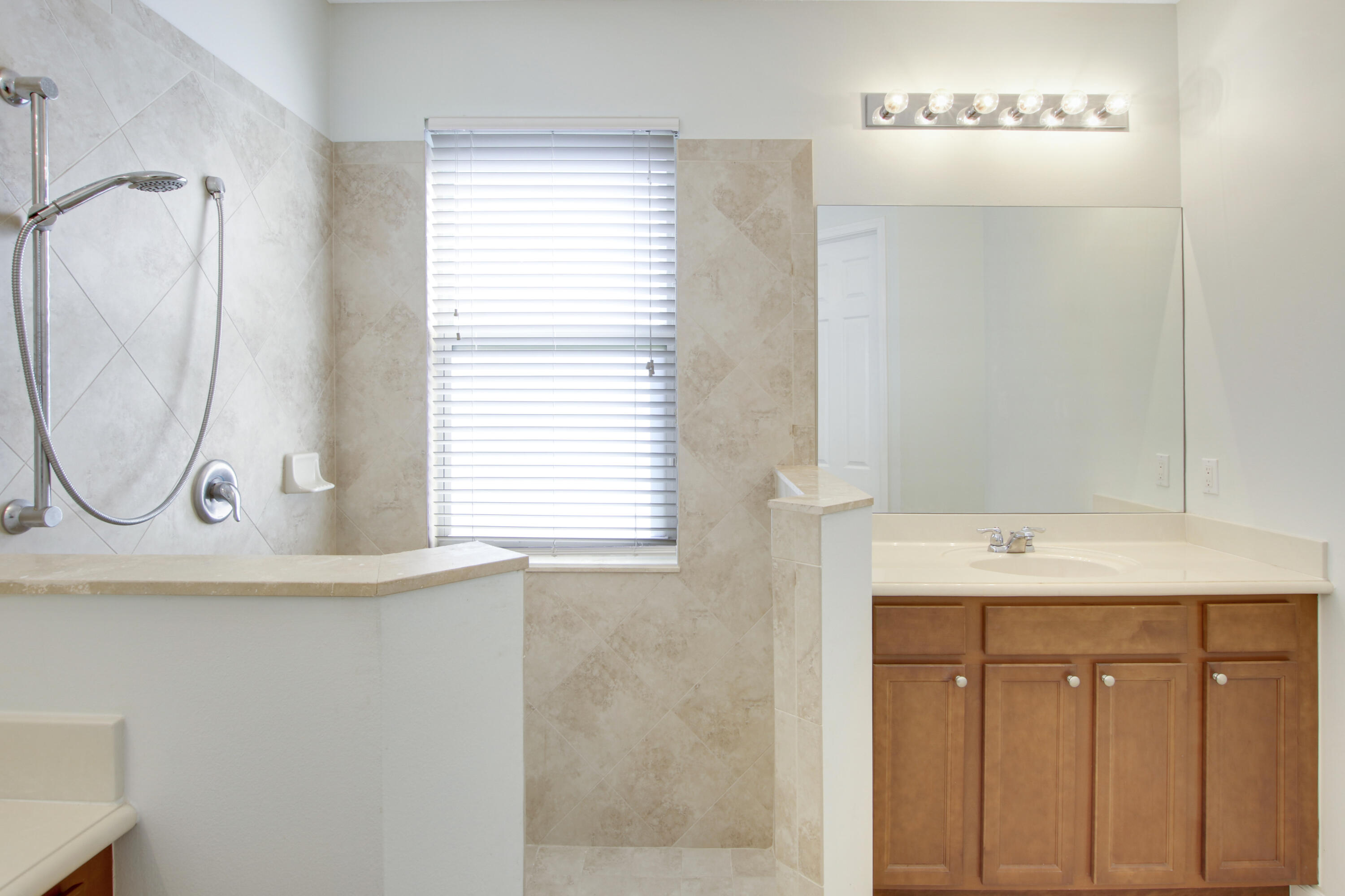 6022 Southeast Split Oak Trail Hobe Sound, FL 33455 - Photo 24 of 50 House-7