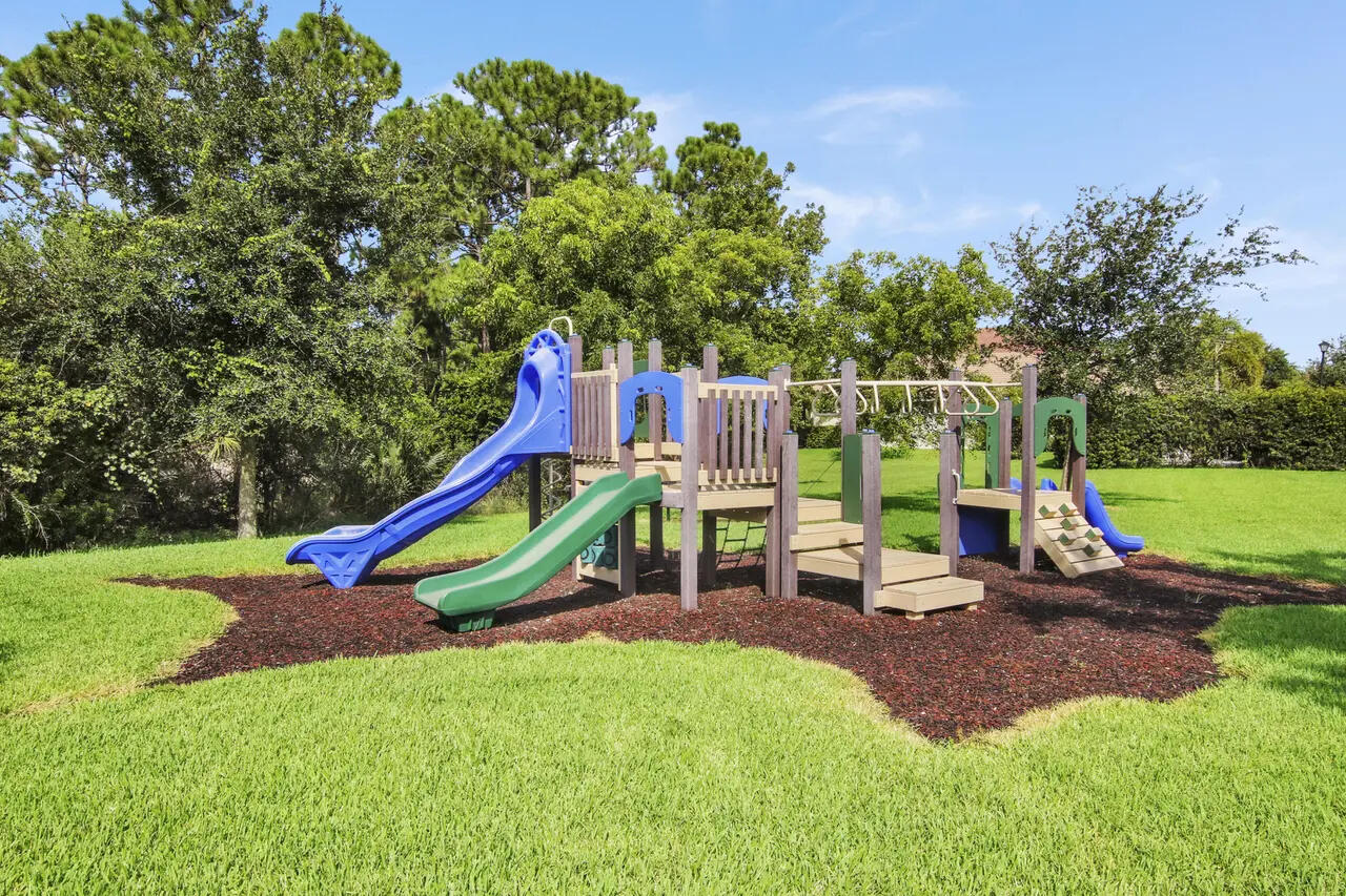 6022 Southeast Split Oak Trail Hobe Sound, FL 33455 - Photo 44 of 50 12