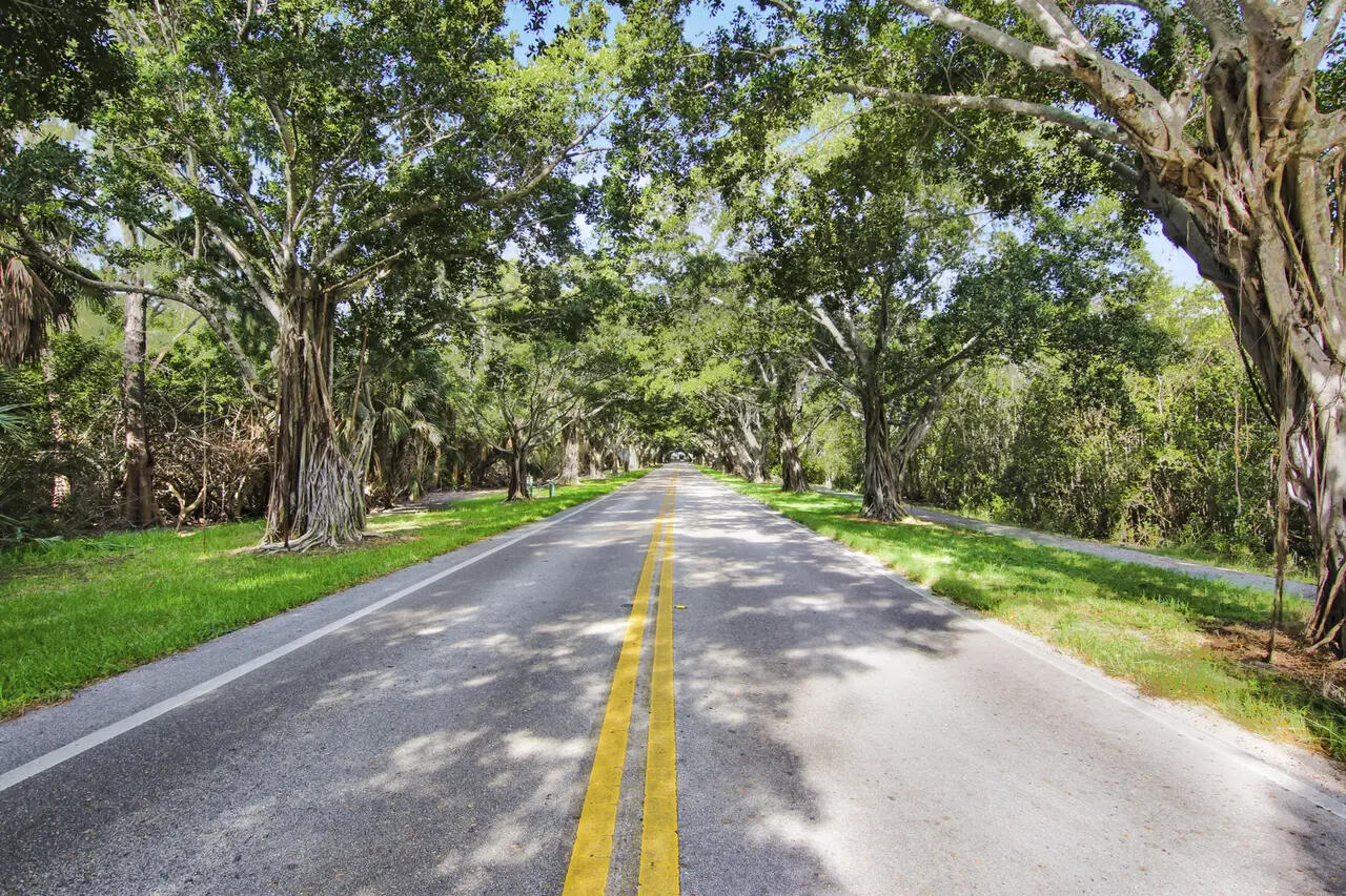 6022 Southeast Split Oak Trail Hobe Sound, FL 33455 - Photo 47 of 50 4