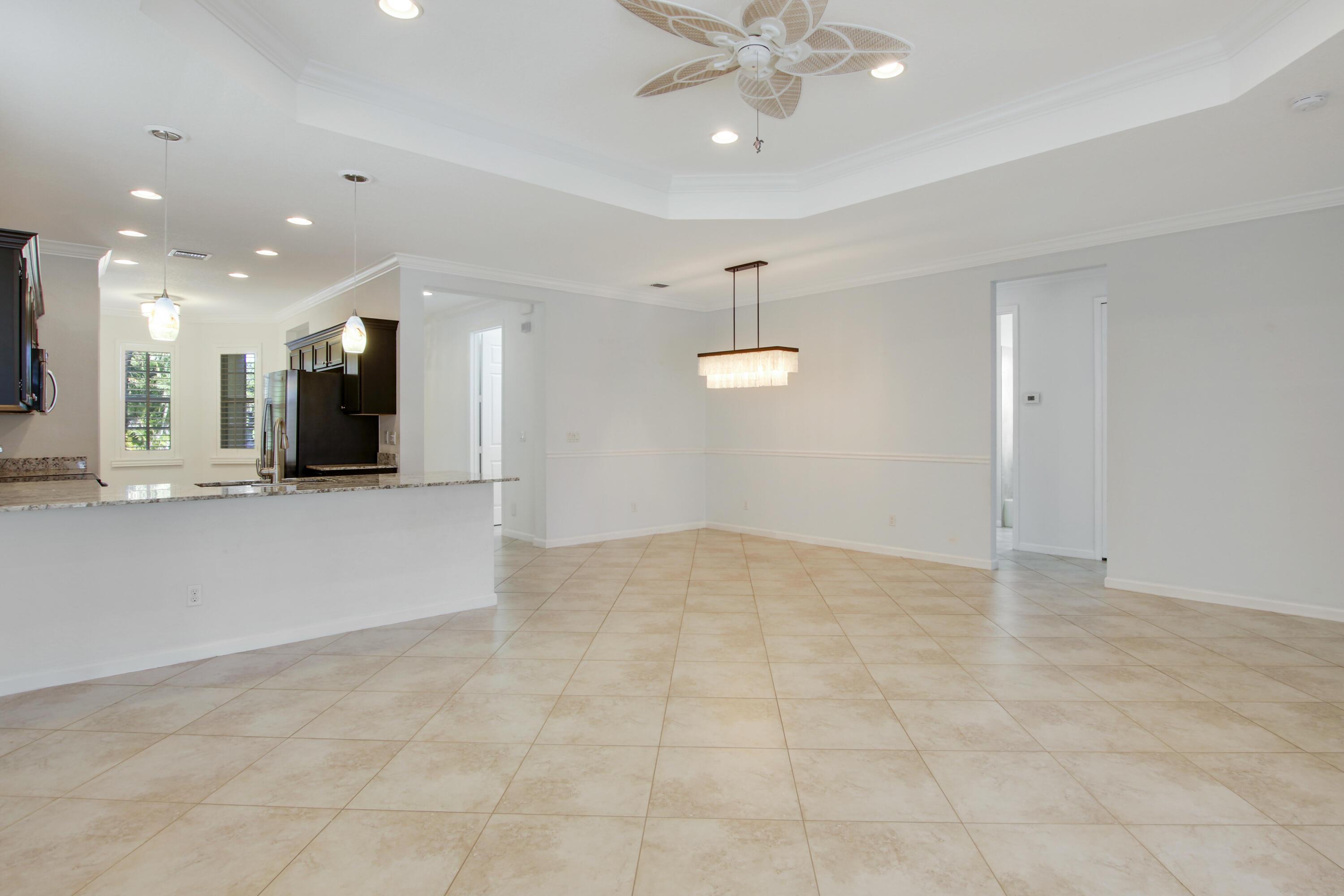 6022 Southeast Split Oak Trail Hobe Sound, FL 33455 - Photo 5 of 50 House-24