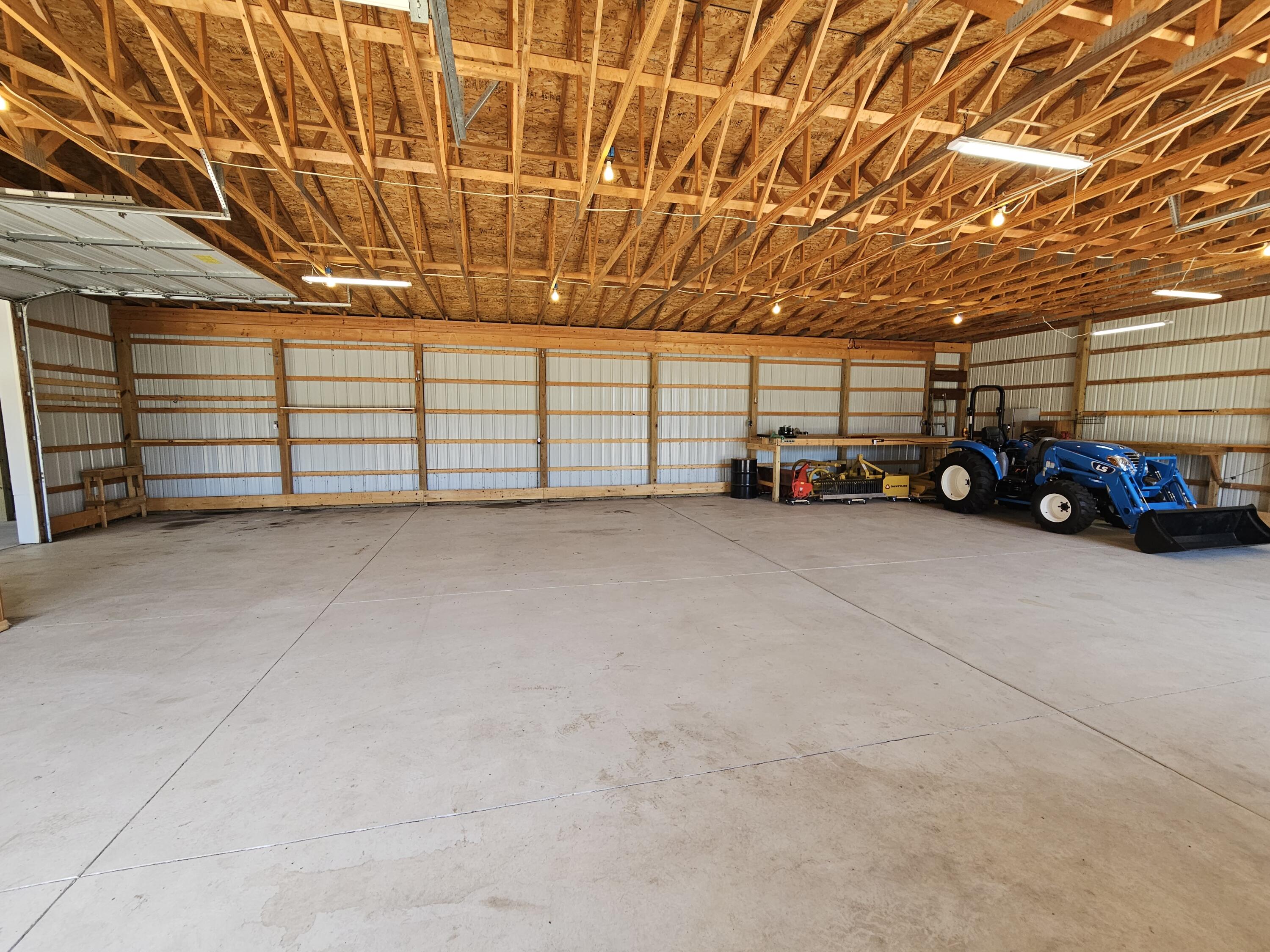 3720 West Fletcher Road Roscommon, MI 48653 - Photo 32 of 51 Middle View