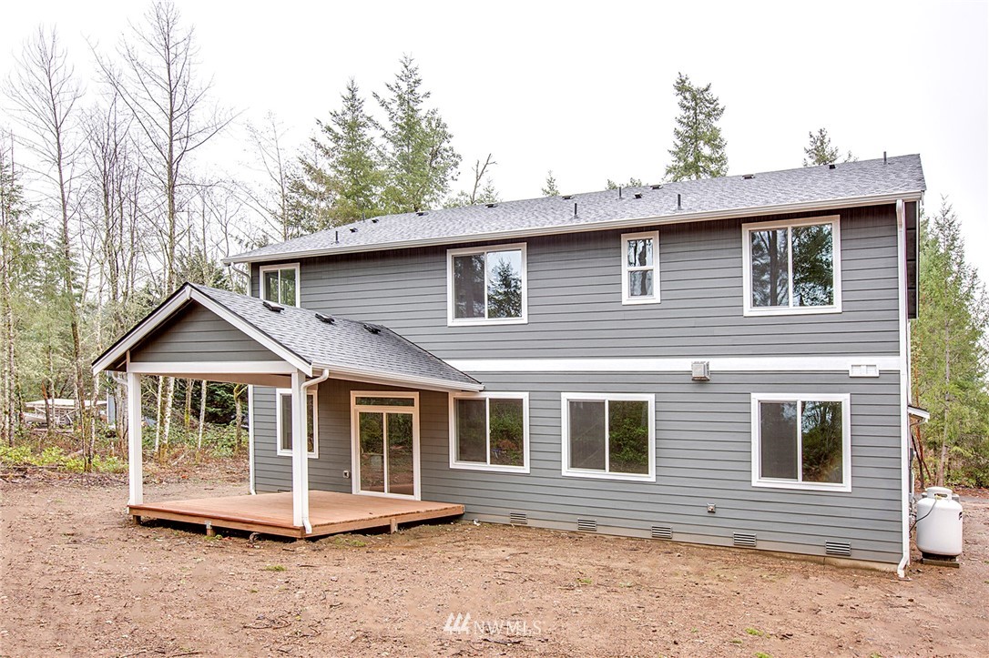 15018 Stevens Road Southeast Olalla, WA 98359 - Photo 3 of 18 Gallery Image 3