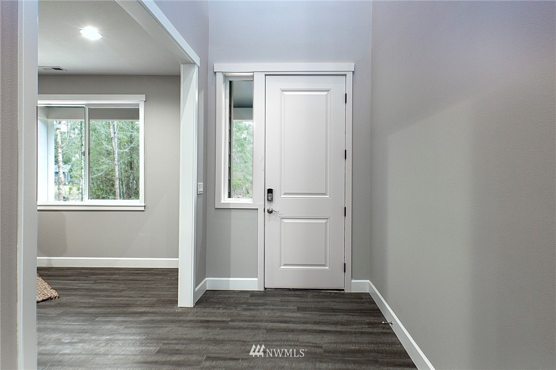 15018 Stevens Road Southeast Olalla, WA 98359 - Photo 5 of 18 Gallery Image 5
