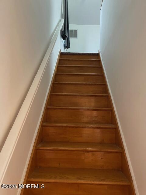 22 Forge Court Jackson, NJ 08527 - Photo 11 of 15 a view of entryway