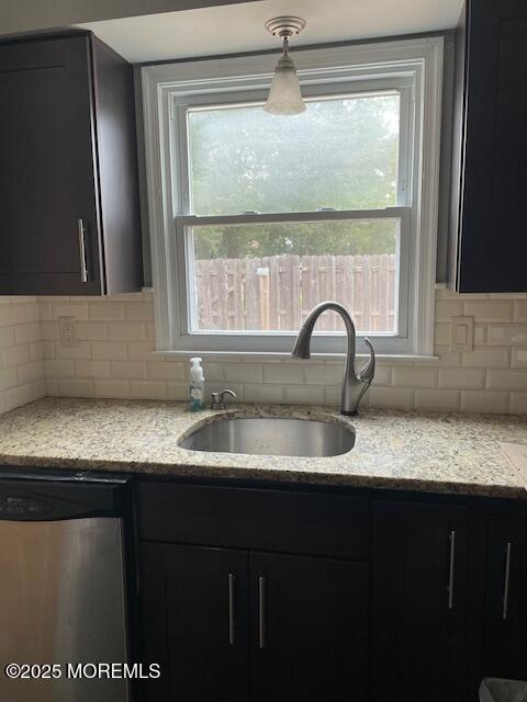 22 Forge Court Jackson, NJ 08527 - Photo 3 of 15 a close view of sink and window