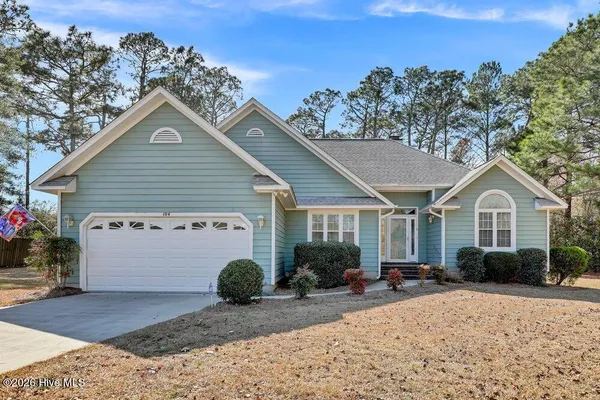 $340,000 | 104 Par Court, Hampstead, NC 28443