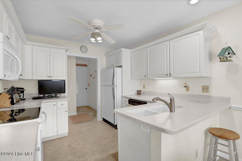 104 Par Court Hampstead, NC 28443 - Photo 10 of 40 010_6g8a4215_170