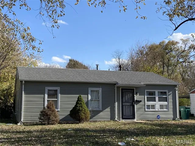 $98,000 | 714 St Norbert Drive, Cahokia, IL 62206