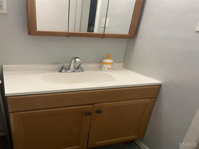 $98,000 | 714 St Norbert Drive, Cahokia, IL 62206