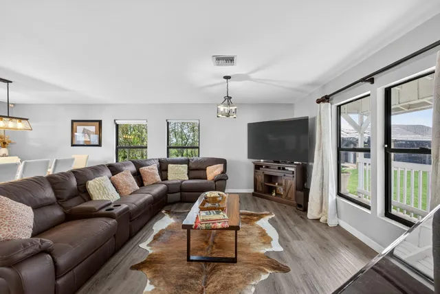 a view of livingroom with furniture and wooden floor