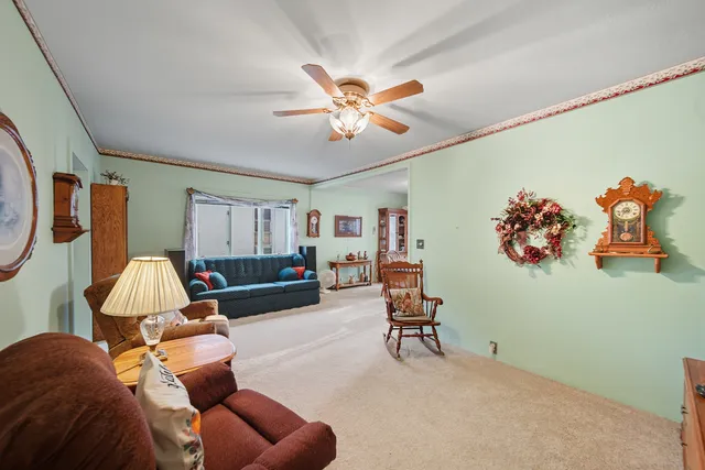 $152,000 | 903 7th Avenue, Sterling, IL 61081