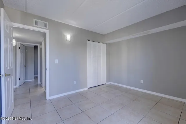 $2,050 | 400 1st Street South, Unit F, Jacksonville Beach, FL 32250