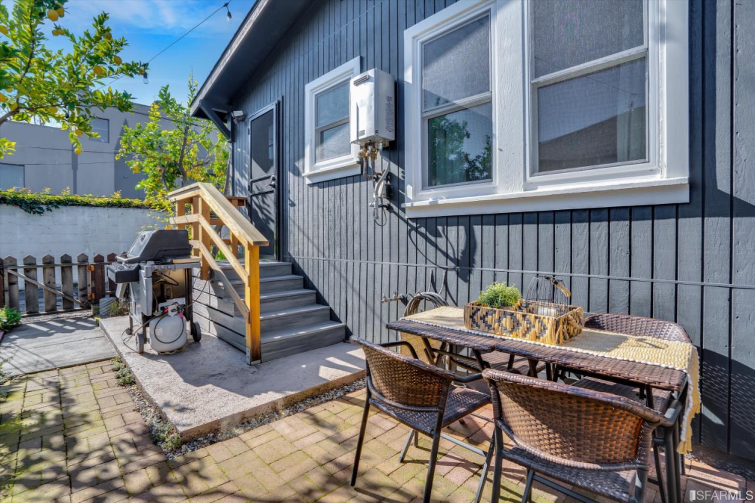 1921 Seventh Street Berkeley, CA 94710 - Photo 23 of 37 a outdoor dining space with furniture