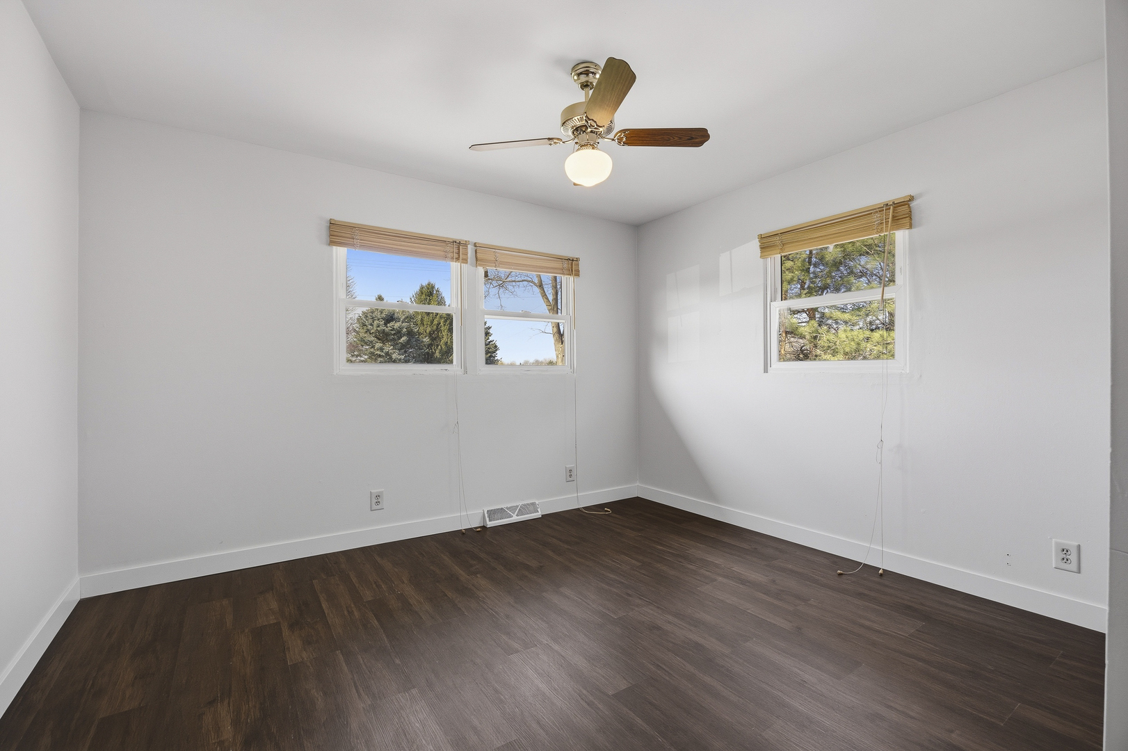 1818 Brickville Road Sycamore, IL 60178 - Photo 17 of 30 Gallery Image 17