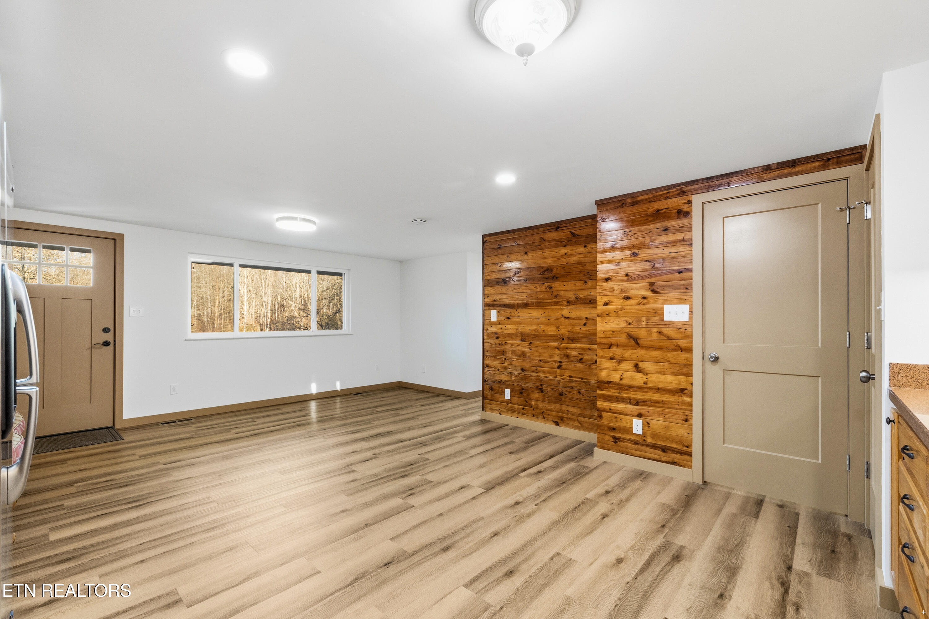 135 Cougar Ridge Huntsville, TN 37756 - Photo 13 of 20 Positive Perceptions-6