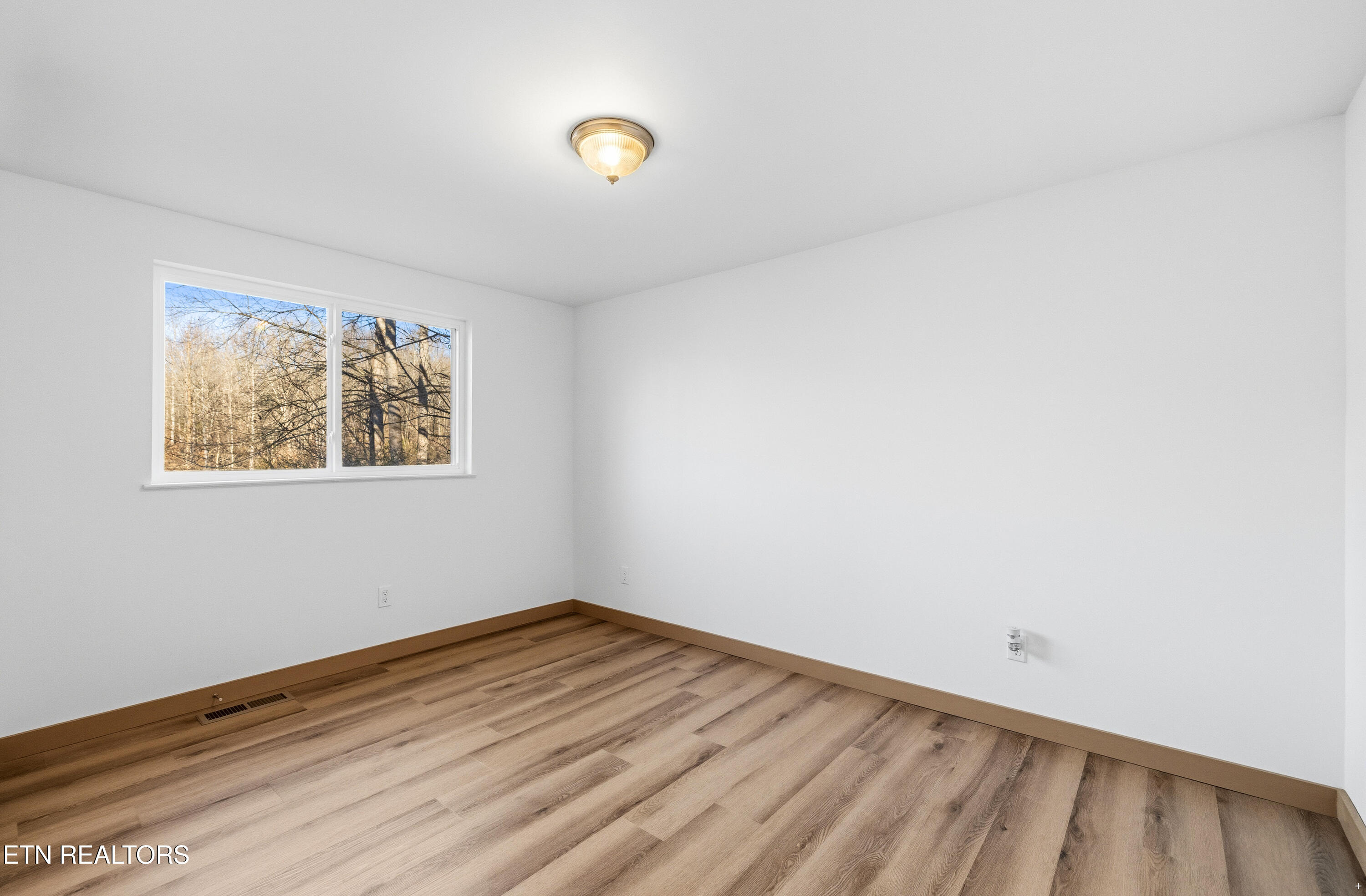 135 Cougar Ridge Huntsville, TN 37756 - Photo 14 of 20 Positive Perceptions-17