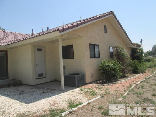 3148 Bottom Road Fallon, NV 89406 - Photo 21 of 25 a view of a house entryway