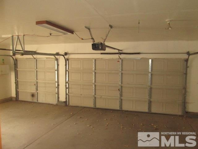 3148 Bottom Road Fallon, NV 89406 - Photo 9 of 25 a view of a garage