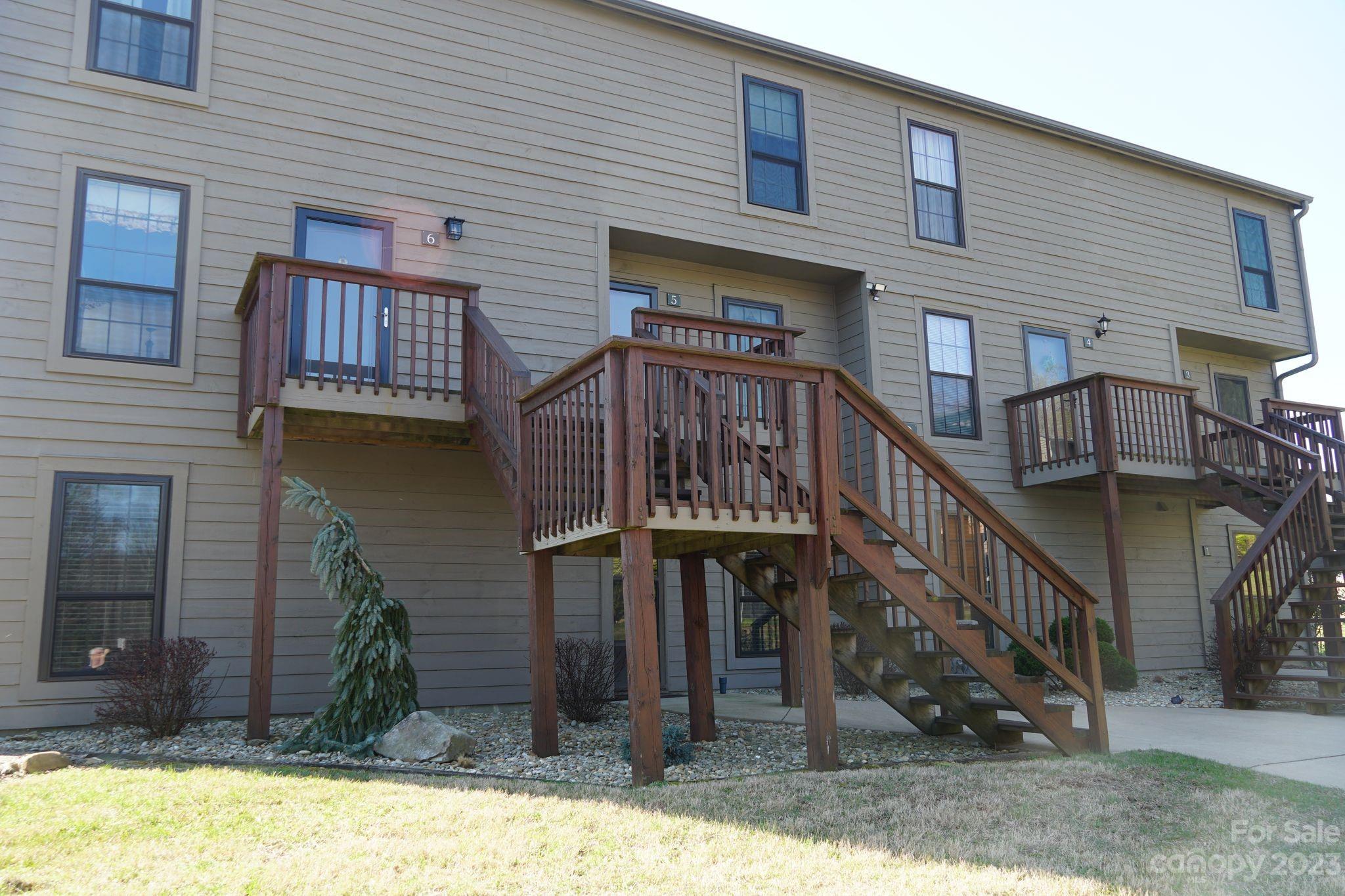 2881 White Oak Mountain Road, Unit D2 Columbus, NC 28722 - Photo 10 of 39 a front view of house