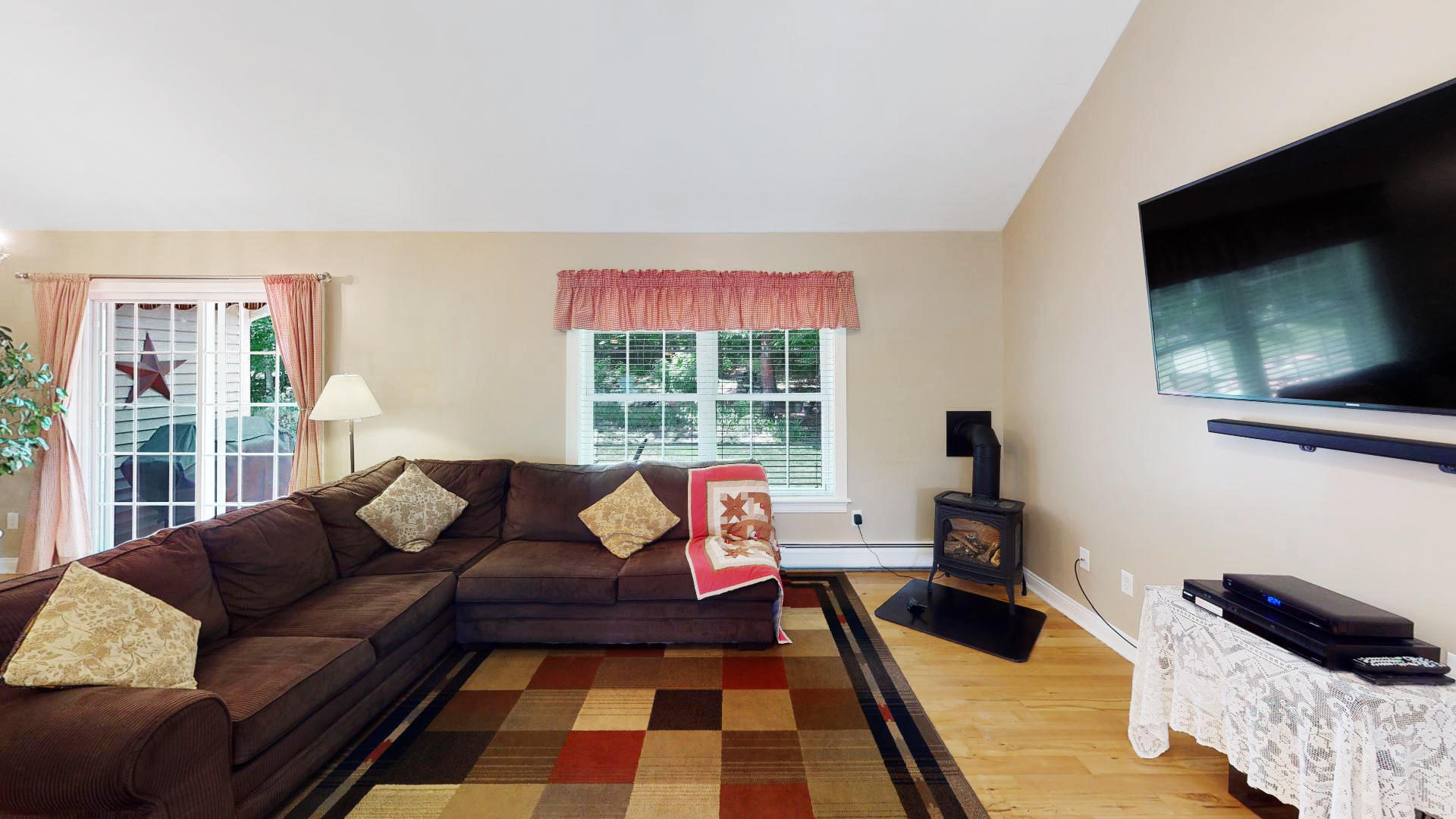 9 Prouty Drive Standish, ME 04084 - Photo 8 of 19 9-Prouty-Drive-Standish-Living-Room(1)