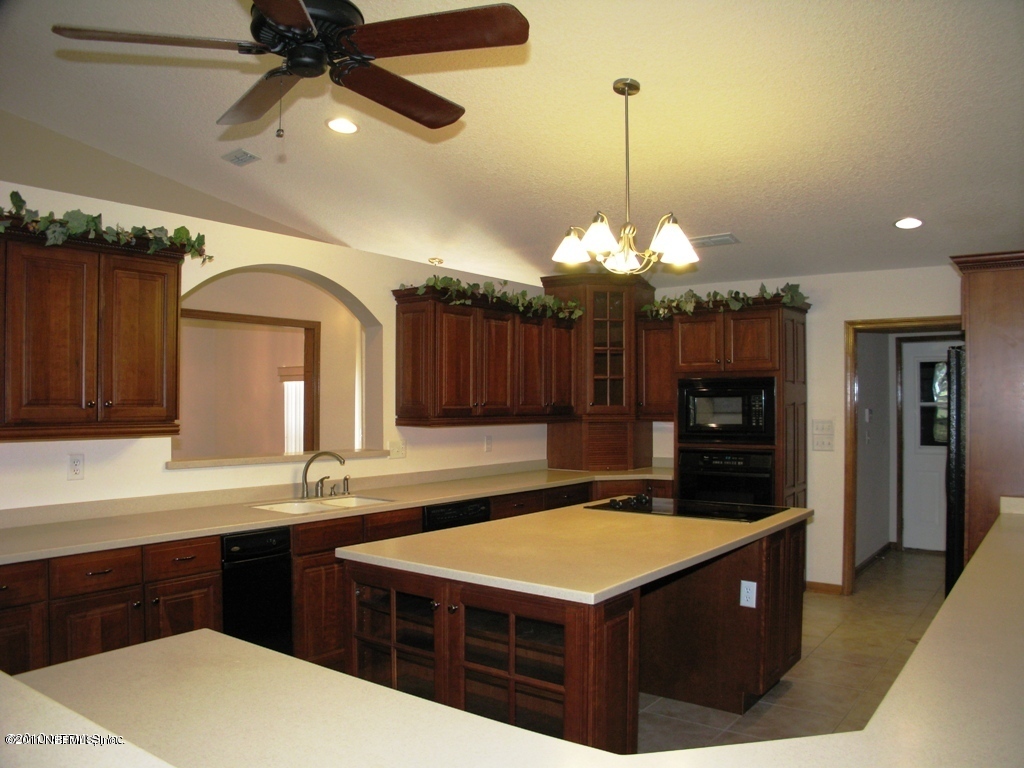 3128 Ravines Road Middleburg, FL 32068 - Photo 8 of 15 Kitchen 2