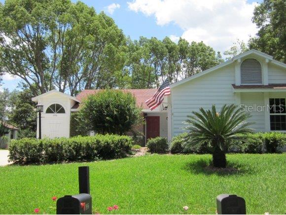 19916 Southwest 93rd Lane Road Dunnellon, FL 34432 - Photo 1 of 1 Primary Photo