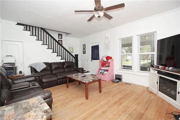 $150,000 | 214 South Cottonwood Street, Iola, KS 66749