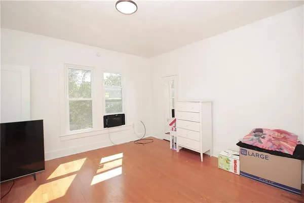 $150,000 | 214 South Cottonwood Street, Iola, KS 66749