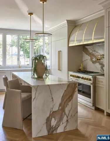 $6,500,000 | 82-84 Watchung Avenue, Montclair, NJ 07043